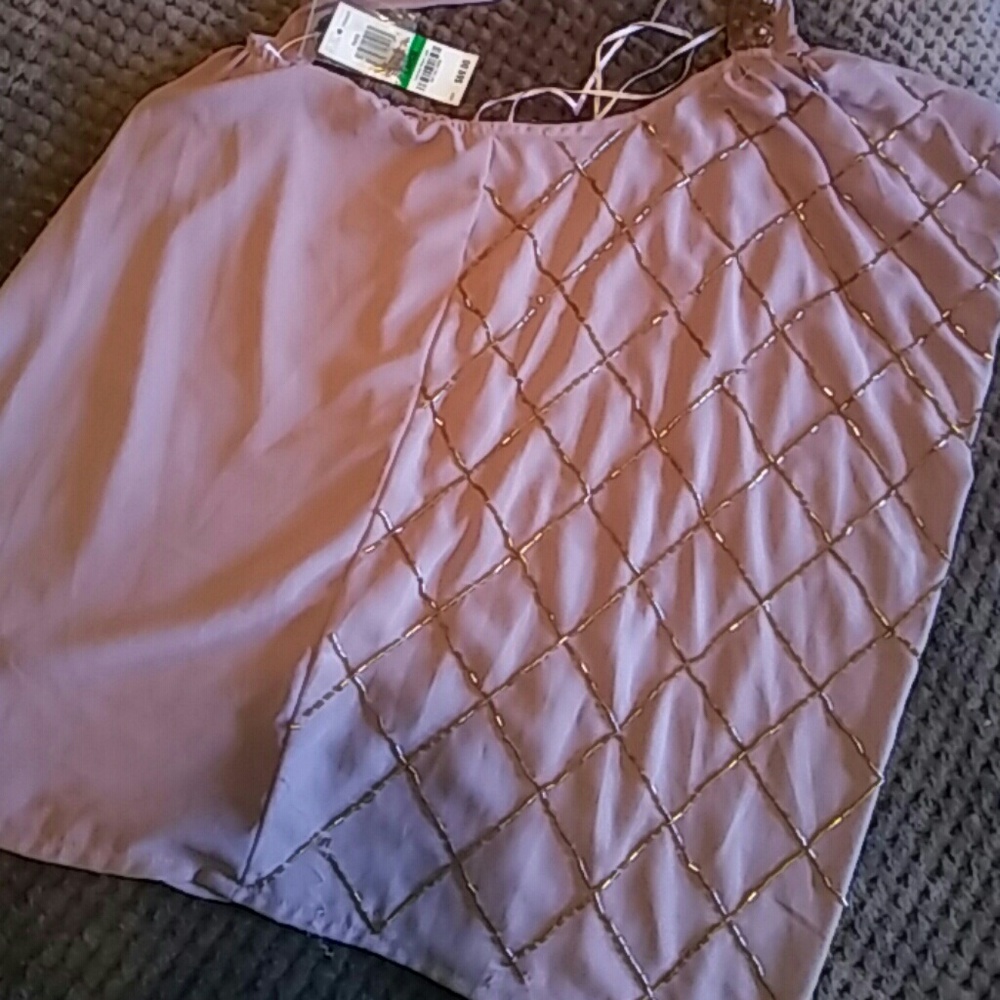 Gorgeous Bar III Beaded top NWT - Picture 6 of 8